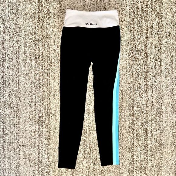 New Balance Women's Staud Striped Stretch Athletic Legging Pants in Black/Blue - Picture 4 of 7